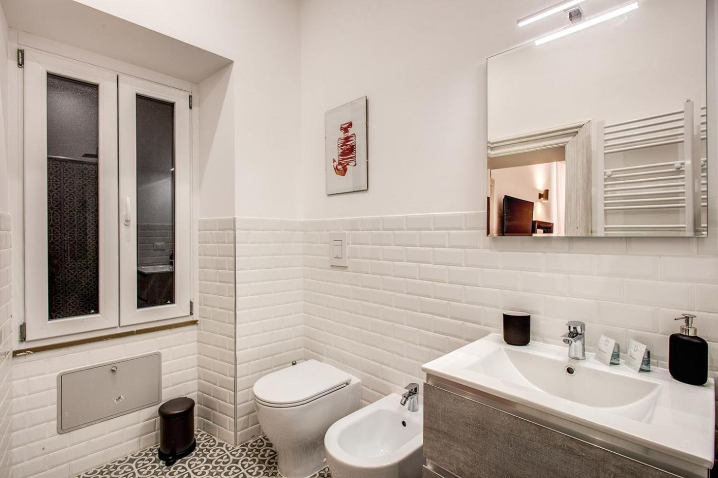 Monti Quiet And Spacious Apartment Рим Экстерьер фото
